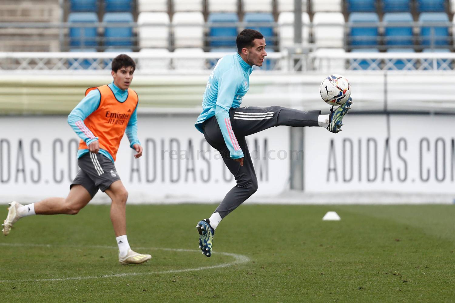 Real Madrid volta a treinar e se prepara para encarar o Valencia