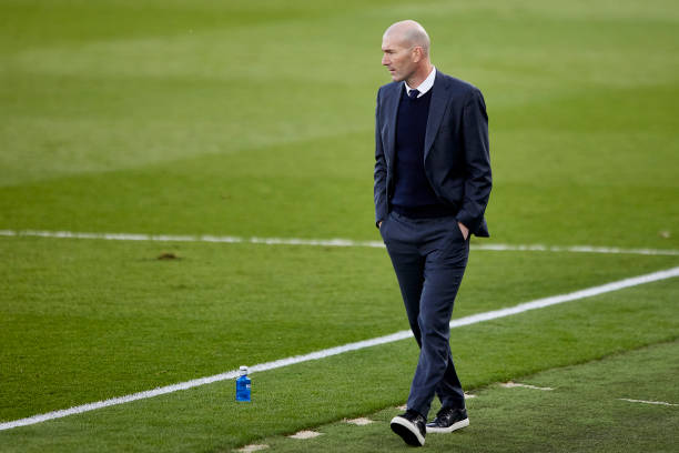 Zidane se preocupa com as lesões no Real Madrid