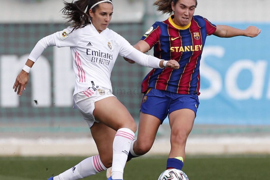 No Di Stéfano, Real Madrid encara líder Barcelona no campeonato feminino
