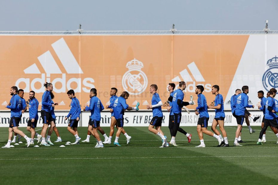 Com retorno de titular, Real Madrid divulga convocados contra o Espanyol