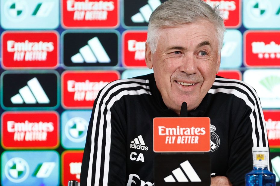 Ancelotti: "O projeto de futuro do Real Madrid é contratar um 9"