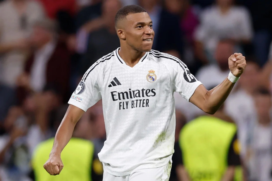 Mbappé marca e aponta: "Estou melhor a cada jogo"