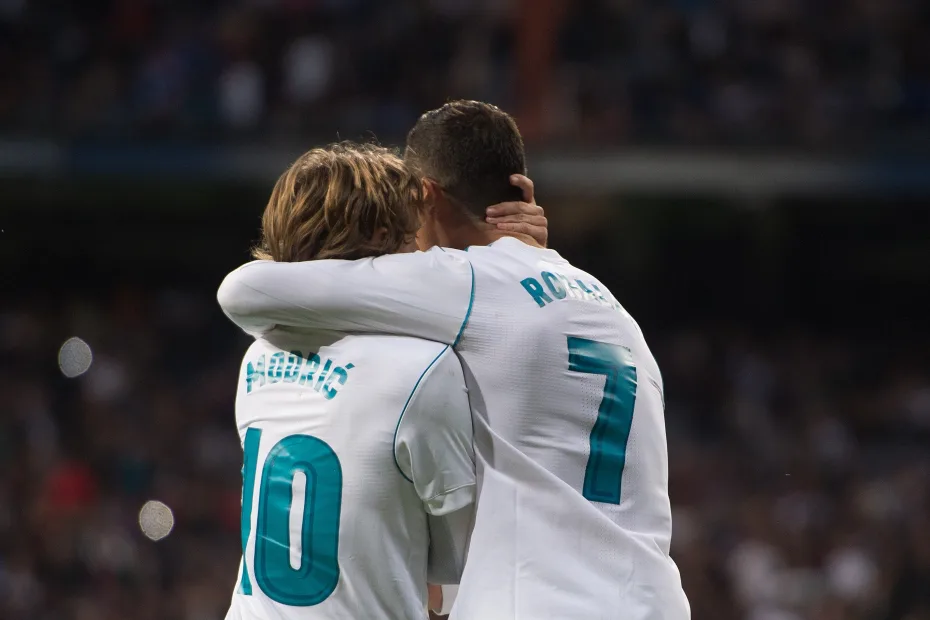 CR7 publica sobre despedida de Modric: "Obrigado por tudo"