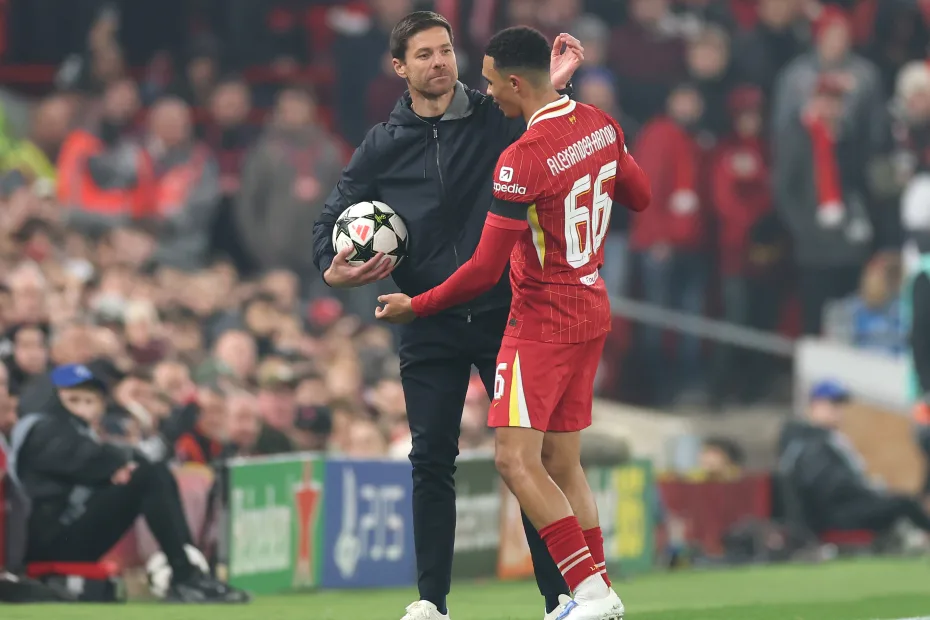 Arnold elogia trabalho de Xabi Alonso: "Treinos de alta qualidade"