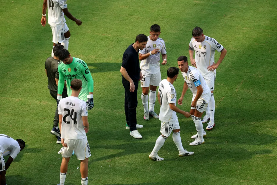 Real Madrid divulga relacionados contra RB Salzburg com desfalque