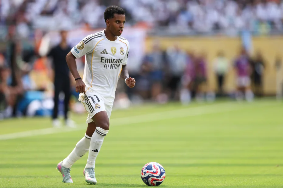 Ex-Real Madrid elogia Rodrygo: "Jogador com mais qualidade técnica que joguei"