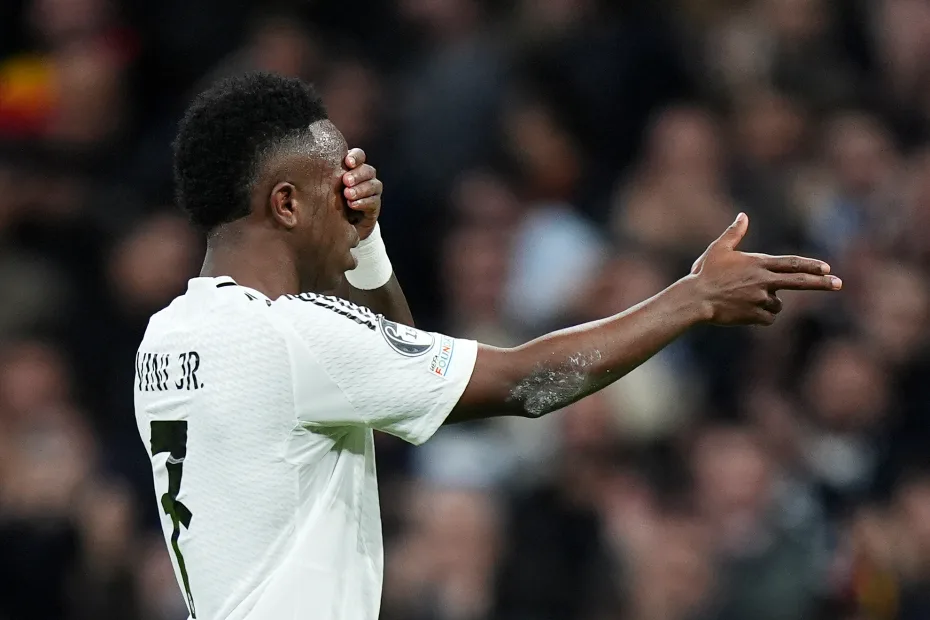 Vini Jr revela: "Cristiano Ronaldo me inspirou muito"