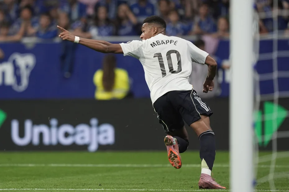 Mbappé brilha, Vini Jr marca e Real Madrid supera Oviedo