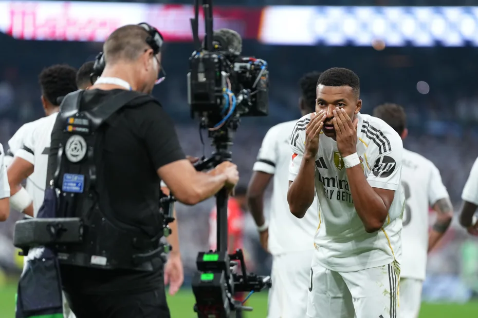 Real Madrid pouco cria, mas vence Osasuna na estreia de LaLiga