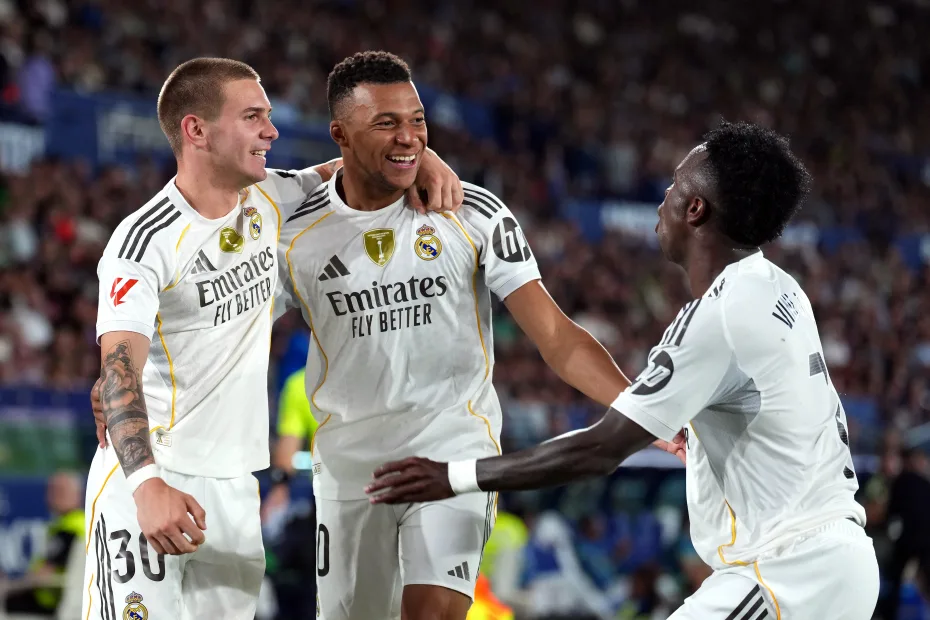 Vini Jr brilha, Mbappé faz dois e Real Madrid vence Levante