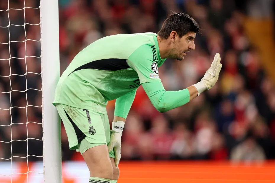 Courtois desabafa: "Cometemos faltas desnecessárias"