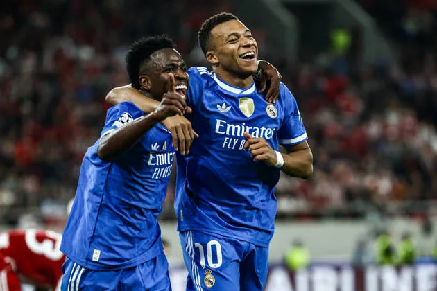 Mbappé faz quatro, Vini Jr brilha e Real Madrid vence Olympiacos