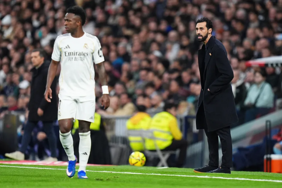 Arbeloa sai em defesa de Vini Jr: "Nos deu duas Champions"