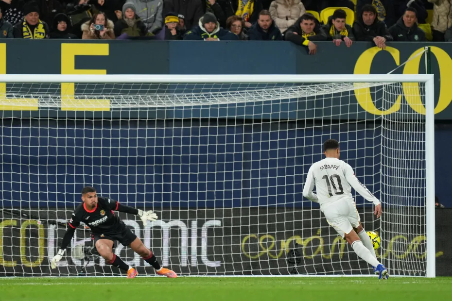 Com dois de Mbappé, Real Madrid vence Villarreal fora de casa