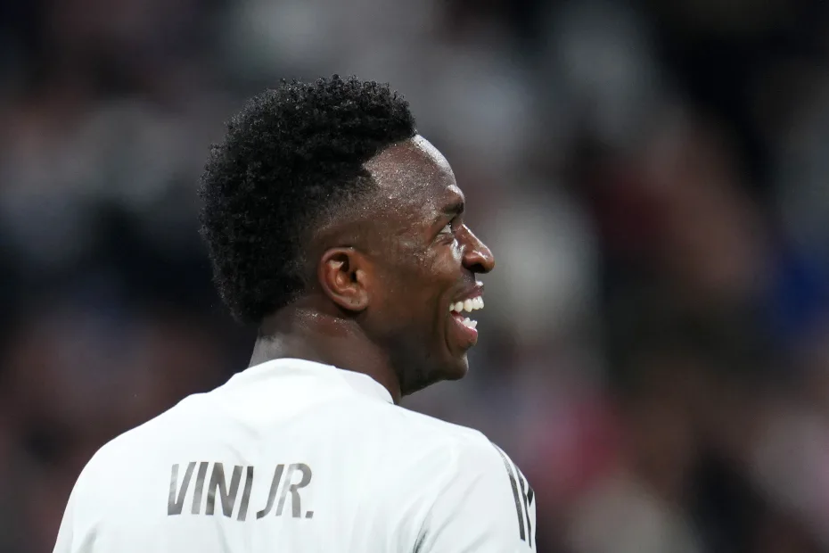 Vini Jr iguala Kaká como segundo brasileiro com mais gols na Champions