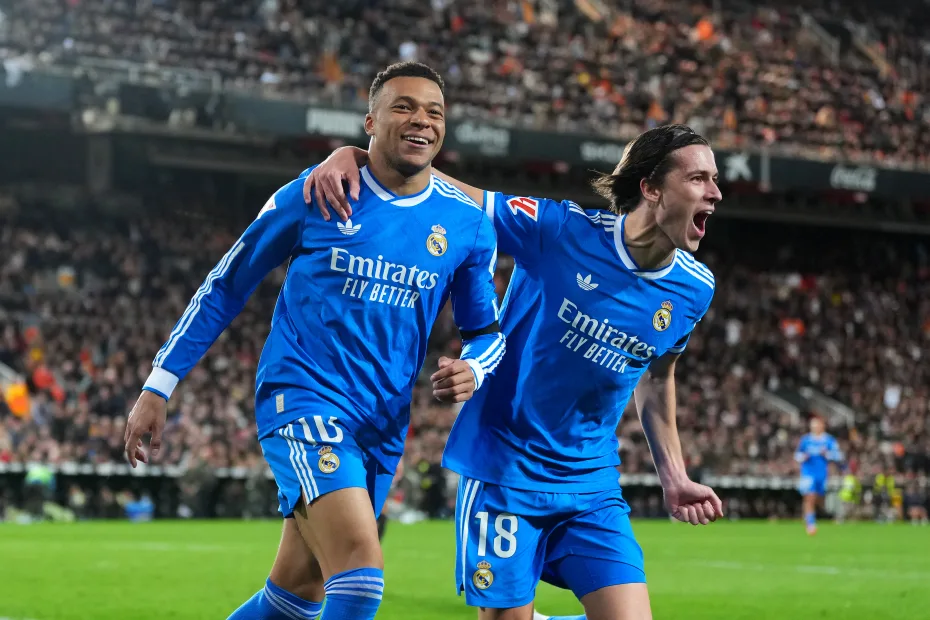 Real Madrid alcança sete vitórias seguidas na LaLiga